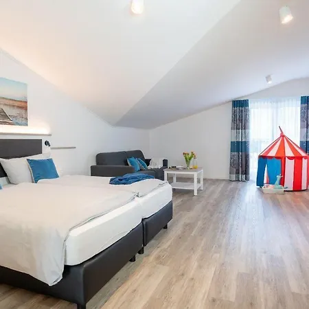 Haus-meerblick-villa-wohnung-43 * Großenbrode